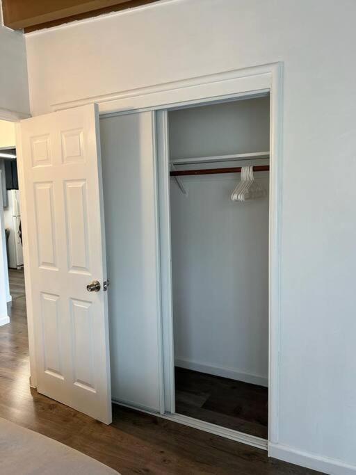 New 2Br 1Bath W/ Free Parking & Laundry Near University Of Berkeley Apartment Richmond Exterior photo